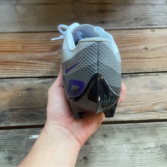 New Men Nike Vapor Edge Speed 360 Black Court Purple Football Cleats - Picture 7 of 8